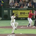 【巨人対広島23回戦】広島、初回２アウト一二塁から坂倉の２点タイムリーツーベースで先制！！！！！！！！