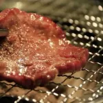 焼肉で最初にタン焼き出すアホがマジでイラつくんやが