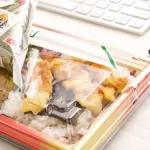 一人暮らし社会人の食費、1日2000円はいくよな