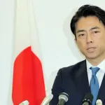 小泉進次郎、ネットの誹謗中傷の規制強化へ
