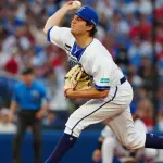 バウアー(34) 20登板 130.2回 4勝10敗 防御率4.34 年俸9億円←来年いる球団