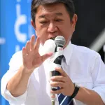 【悲報】茂木の公約「閣僚の平均年齢10歳引き下げ！女性を3割登用！」