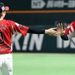 「自分から言ってきたので」　ソフトバンク小久保監督、近藤健介は直訴の右翼守備　柳田悠岐復帰でDHを譲る　「残り9試合でどう起用していくか」