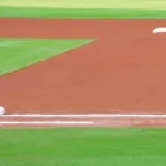 DHの他に打ったバッターの代わりに走るDR制度を導入すれば面白そうじゃね