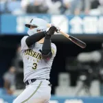大山悠輔第12号ホームランwwwwwww通算149本目のホームランはケイ(横)の最優秀防御率の芽を摘み取る一撃!!!