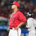 カープ森翔平、村上＆山田2被弾で逆転負け。奨成大盛石原マルチ！佐々木15戦連続安打で先制も1得点。9残塁拙攻で借金最多17【広島1-3ヤクルト/試合結果】