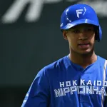 日本ハム万波中正が登録抹消...進藤勇也が1軍昇格