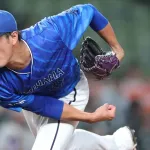【悲報】藤浪晋太郎、移籍後初の中継ぎ登板で大荒れ　死球、暴投、四球で１回投げきれず降板