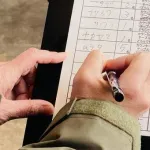 俺「10人待ちか…」（名簿に取り消し線を引く）