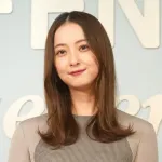 【画像】佐々木希(37)、まだまだ可愛い