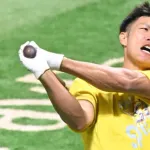 柳田悠岐、日米通算200勝達成の田中将大を祝福「尊敬できる同級生です」