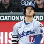 【悲報】大谷翔平さん、今季55本のホームランを打つもナ・リーグホームラン数１位を逃してしまう…