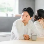【疑問】俺の彼女、おかしくない？体験談共有するわ・・・・・