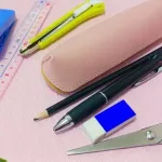 三大買ったは良いが使い切ったことないもの「消しゴム」「ボールペン」あと一つは？