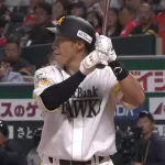 柳田悠岐(37) 1614安打 267本塁打 898打点 781四球