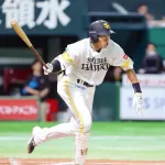 柳田悠岐(37) 1614安打 267本塁打 898打点 781四球