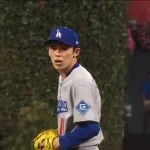佐々木朗希「23歳のルーキーなのに世界一の球団ドジャースでクローザーやってます」←こいつw