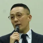 【悲報】スマイリーキクチ「支持率下げてやる」発言をした時事通信社を擁護する