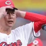 カープ新井監督が沈黙した『15秒』の意味。カープファンの我慢は限界に達したのか？