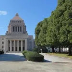 【悲報】高市早苗「一方的に！公明党が一方的に！」公明党「一方的には違うだろ…」