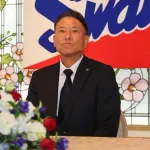 【衝撃】ヤクルト池山新監督「よく新監督が『レギュラーは白紙』と言うが、本当にレギュラーは白紙です」