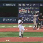 【セCS1st2回戦】巨人・佐々木俊輔、DeNA・ジャクソンから先頭打者ホームラン！！！！！！！！！！！！！！！！！！！！