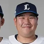 西武のフロント「栗山（42）とおかわり（42）は来年も戦力」