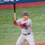 巨人重鎮OB「岡本和真はメジャーで通用しない。体がデカいだけでパワーやスピードについていけない」