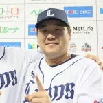 【悲報】西武ファン、長野の引退に大激怒「長野は潔く引退したんだから中村と栗山も引退しろ」