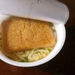 どん兵衛と赤いきつねってどっちの方が美味いと思う？