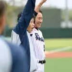 ヤクルト池山新監督「先発の柱がほしい。柱なんて何本あってもいい。できれば柱が6本欲しい」