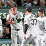 阪神　藤川球児監督が「よく分かりませんでした」近本光司のビックリ三盗をたたえる「非常に集中力高くタイガースらしい野球」
