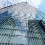 【衝撃】電通「40歳以上の社員は個人事業主にランクアップさせる。若手社員は個人事業主認めません」