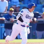 【MLB】ドジャース3連勝　2年連続WS進出へ王手　大谷は技あり三塁打＆1得点、朗希が復活3セーブ目