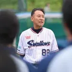 ヤクルト池山新監督「先発の柱がほしい。柱なんて何本あってもいい。できれば柱が6本欲しい」