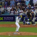 ドジャースが無傷3連勝でリーグV王手！　大谷翔平が先制口火の三塁打　佐々木朗希が九回締めてPS3セーブ目