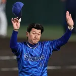ＤｅＮＡ　涙の三浦監督　１１分の取材対応で最後は謝罪「こういう性格なもので。申し訳ございませんでした」
