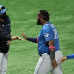 【日本ハム】逆王手の新庄監督「ワンモア、ワンモア、ワンモア、ワンモア」１番ポーズで４回連呼