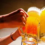 【悲報】おじさん「若者って酒タバコギャンブルしないで人生楽しいの？ｗ」ワイ「それをする金がない」
