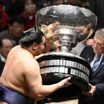 大相撲業界、歴史の分かれ道を迎える