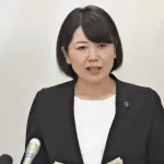 【悲報】ホテル市長、自身の給与を50%減額し続投する意向を表明