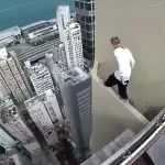 【動画】高層ビルでパルクールする外国人さんｗｗｗｗｗｗ