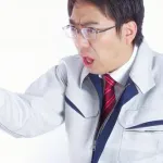 【唖然】女(30)「優先席、もーらい❤!」男(60)「どけ」