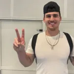 DeNAオースティンが帰国「今シーズンもありがとう」ファンへ感謝　来季去就は不透明