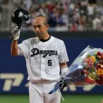 和田一浩（43）引退シーズン　79試合　.298  5本　26点　ops .750　←辞める必要ある？