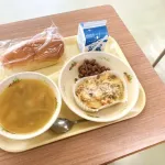 【悲報】イスラム教徒「ハラール給食の何がダメなの？豚肉入ってない給食でも日本人誰も困らないでしょ・・・？」