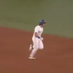 ドジャース、終戦...代打バージャーに満塁被弾