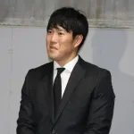 広島 磯村嘉孝、山足達也、韮沢雄也、名原典彦の4人に戦力外通告 プロ15年目の磯村、今季わずか6試合出場にとどまる 名原は育成再契約へ