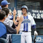 DeNA桑原（32）「球団も横浜という街も大好き。FAのことを考え過ぎ頭がごちゃごちゃ。全然分からない」