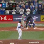 【WS第2戦】大谷翔平、第一打席はレフトフライ